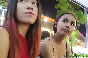 The man tiny 18yo Thai hottie with Bangkok bubble-butt booty rides tuktuk ft. Song