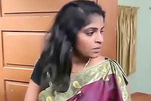 Immobile Indian Aunty Intrigue relative to Second-storey man ( 270p )
