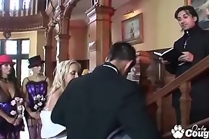 Sex-crazed British MILFs Attempt An Anal Orgy At one's fingertips A Wedding