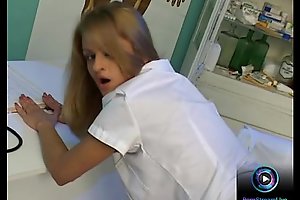 Sexy sorrow seduces her doctor to screw her dominant the clinic