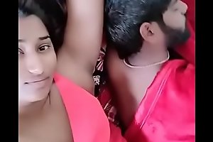 swathi naidu giving romantic expressions and showing boobs