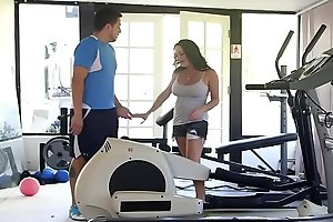 Fucking her Mouth at the Gym