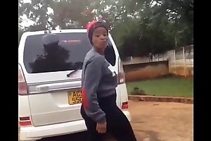 zimbabwean teen twerking