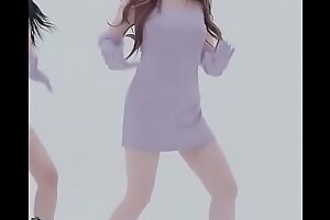 公众号【是小喵啦】韩国女团南希特写版紧身裙热舞MV